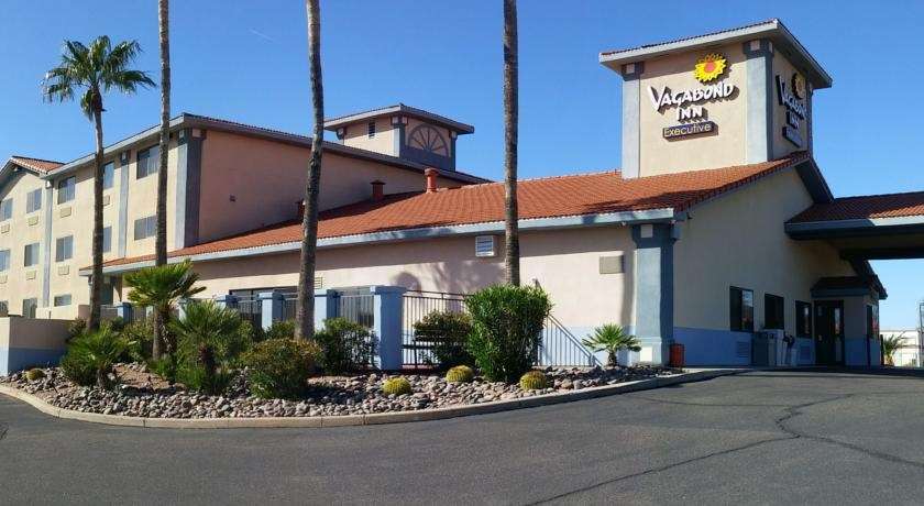 Vagabond Inn Executive Green Valley Exterior foto